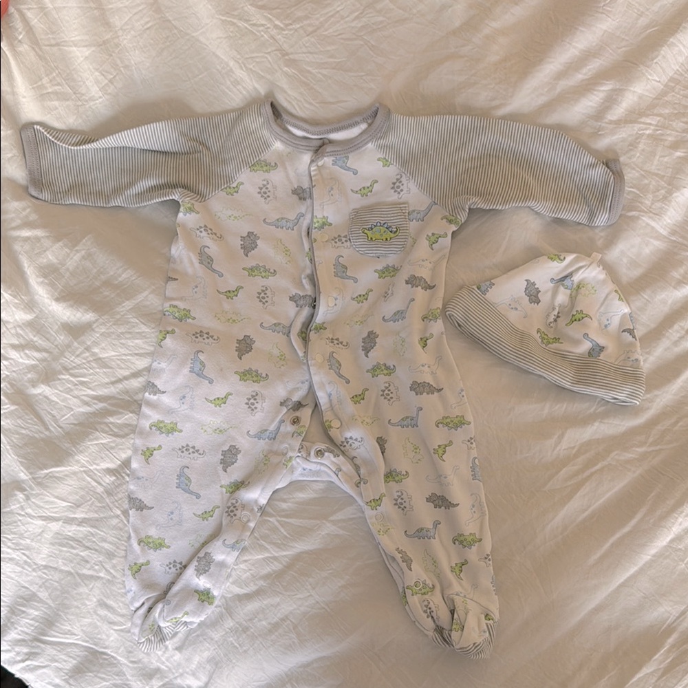 BABY dinosaur sleeper/hat set